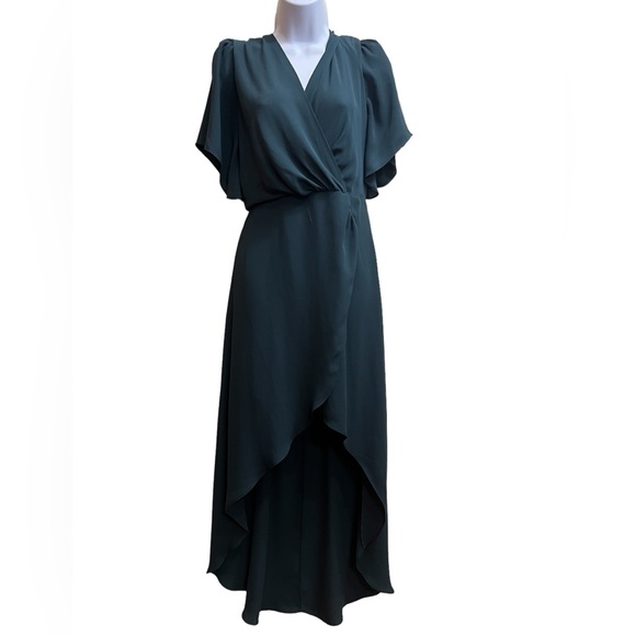New York & Company green high low dress with flutter sleeves size S - Picture 1 of 3